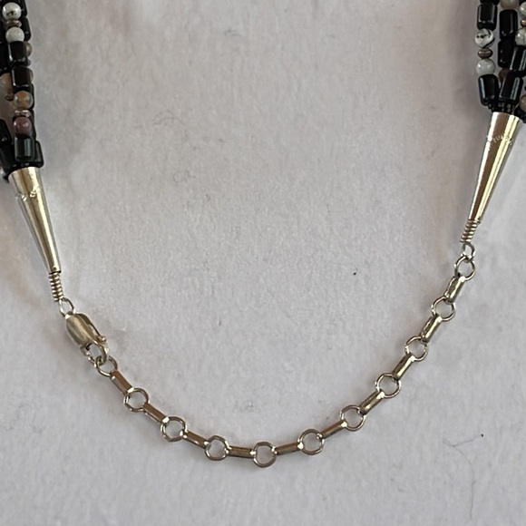 Shell Necklace - Picture 6 of 8